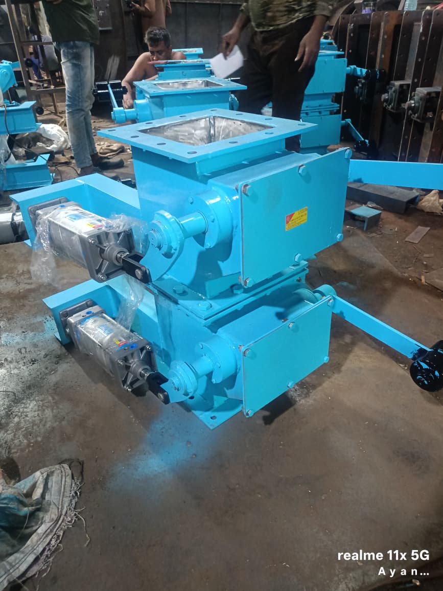 DOUBLE FLAP VALVE / DOUBLE DISCHARGE VALVE - Image 2